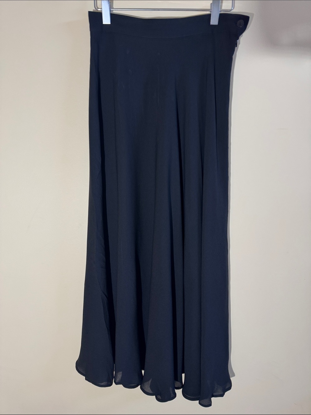 Elegant Black Silk Maxi Skirt with Fluid Hem
